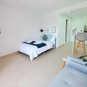 sunsea-apartments.es-andalucia.com/